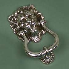 An image of Lions Head - Knocker - Aged Nickel