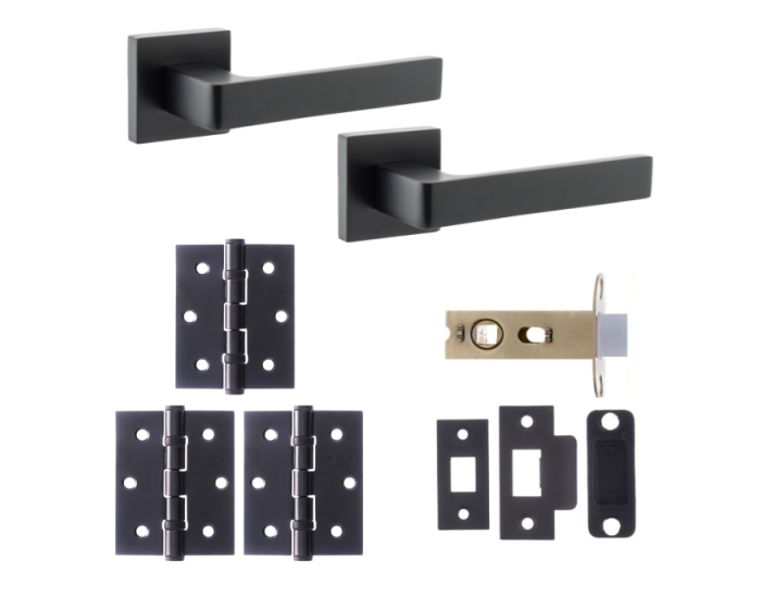 Montana Lever On Square Rose - Matt Black Pack